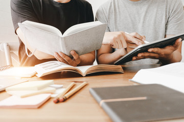 vivo智能手机多少钱（vivo智能手机价格表官方网站）